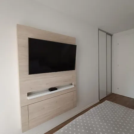 Cozy Nest Apartment Konjic Exterior photo