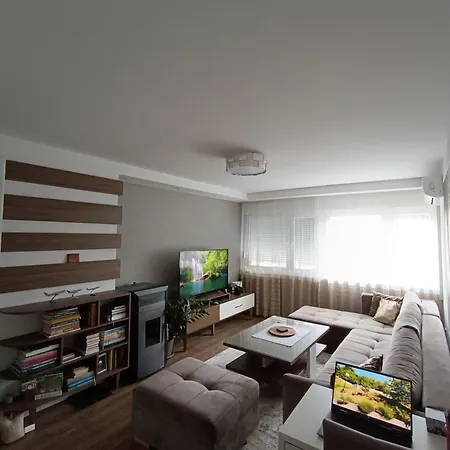 Cozy Nest Apartment Konjic Exterior photo